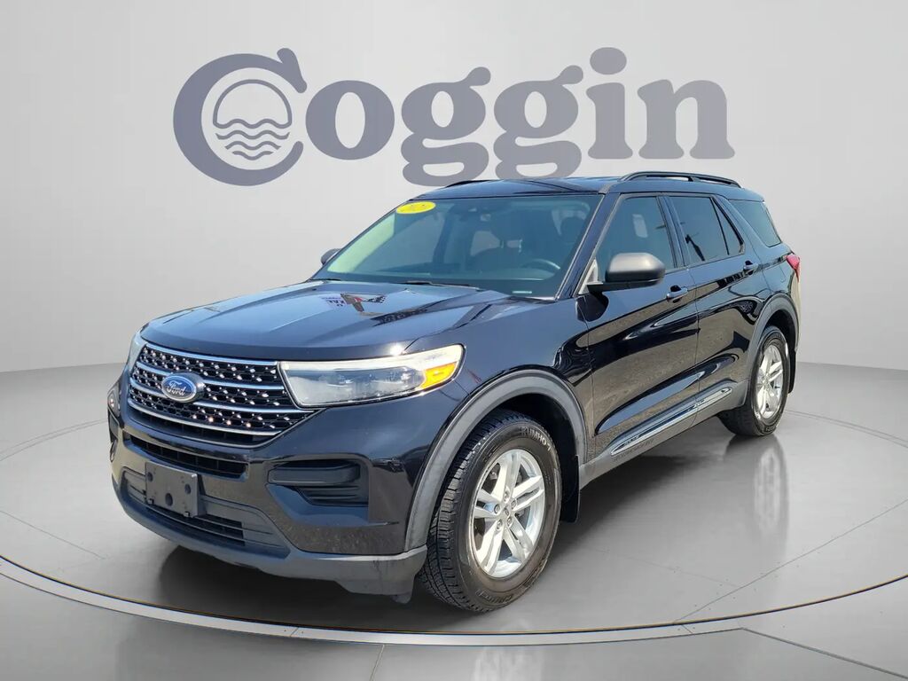 2020 Ford Explorer XLT — photo 1 of 13
