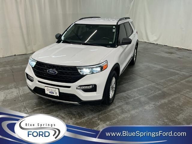 2020 Ford Explorer XLT — photo 1 of 13