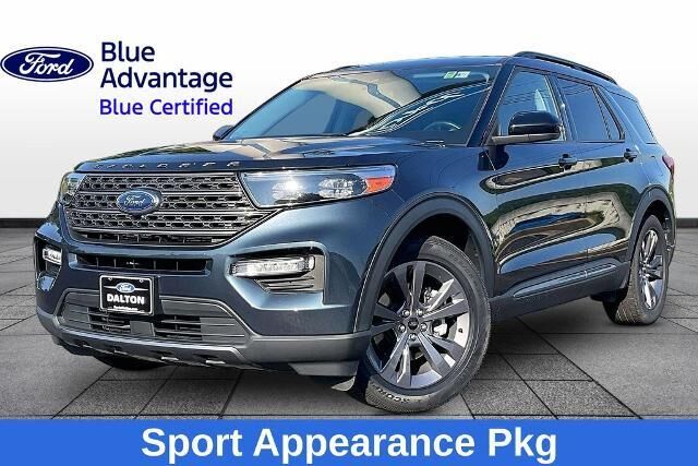 2022 Ford Explorer XLT — photo 1 of 13