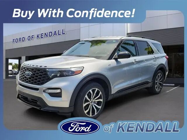 2023 Ford Explorer ST-Line