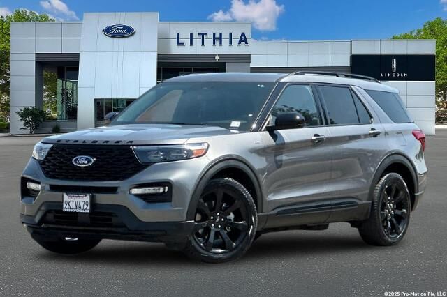 2023 Ford Explorer ST-Line