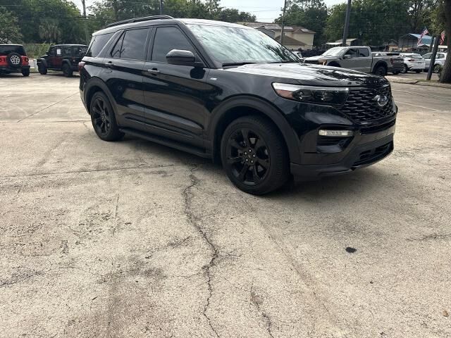 2024 Ford Explorer ST-Line