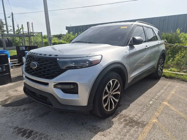 2022 Ford Explorer ST-Line