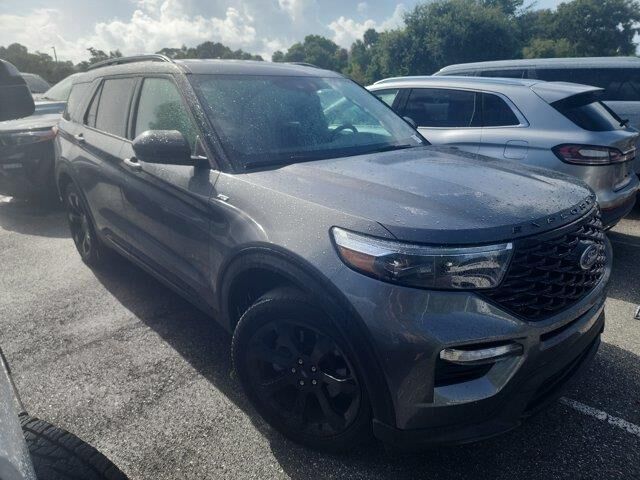 2023 Ford Explorer ST-Line — photo 1 of 12