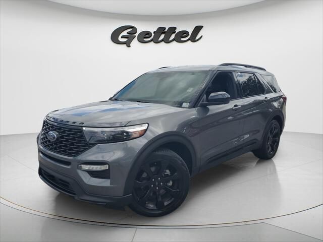 2023 Ford Explorer ST-Line — photo 1 of 1