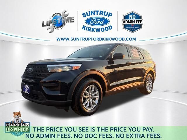 2021 Ford Explorer Base