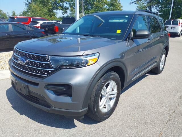 2021 Ford Explorer XLT — photo 1 of 13
