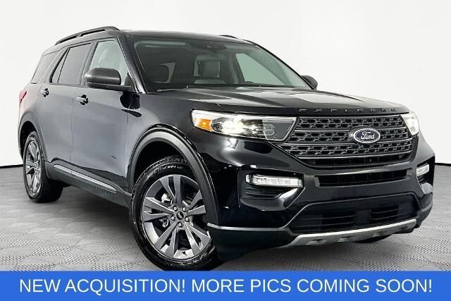 2021 Ford Explorer XLT — photo 1 of 13