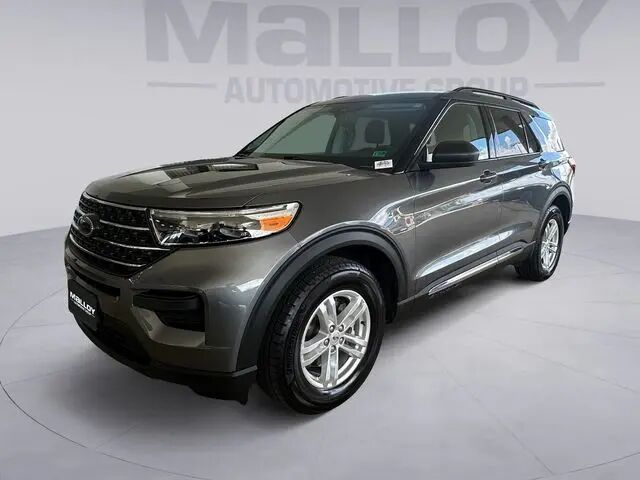 2023 Ford Explorer XLT — photo 1 of 13