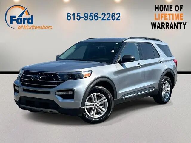 2023 Ford Explorer XLT — photo 1 of 13
