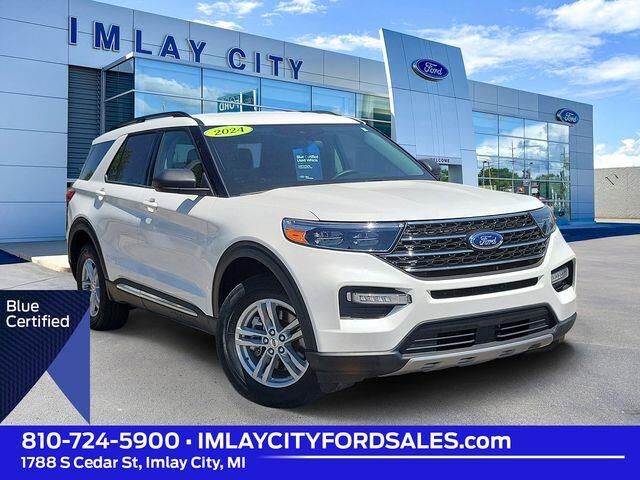 2024 Ford Explorer XLT