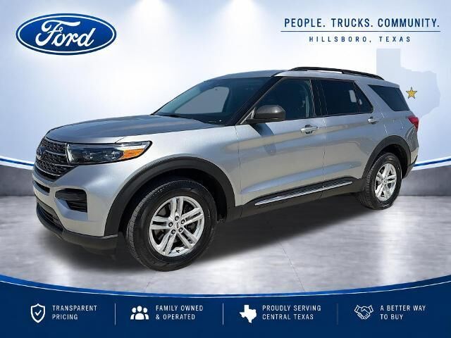 2024 Ford Explorer XLT — photo 1 of 13