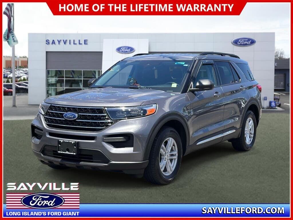 2021 Ford Explorer XLT — photo 1 of 14