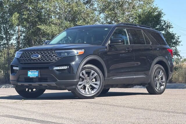 2023 Ford Explorer XLT