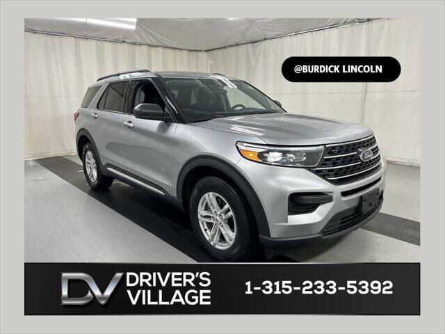 2024 Ford Explorer XLT — photo 1 of 13
