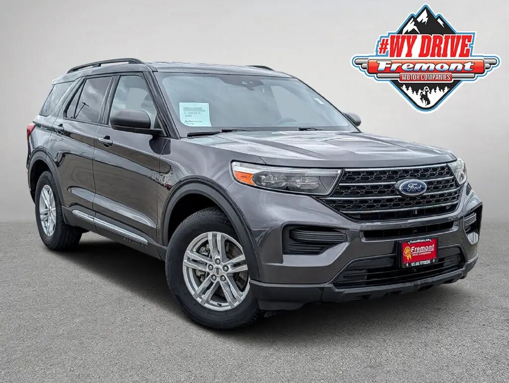 2020 Ford Explorer XLT — photo 1 of 13