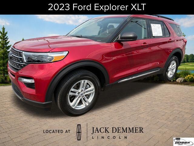2023 Ford Explorer XLT