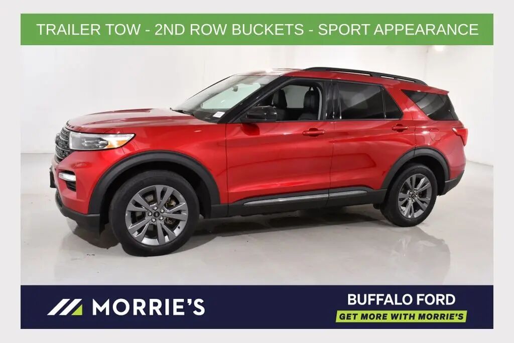 2023 Ford Explorer XLT — photo 1 of 13
