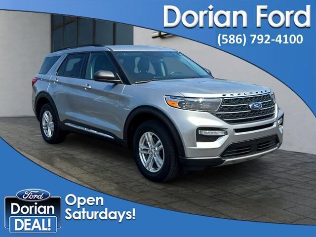 2023 Ford Explorer XLT — photo 1 of 13