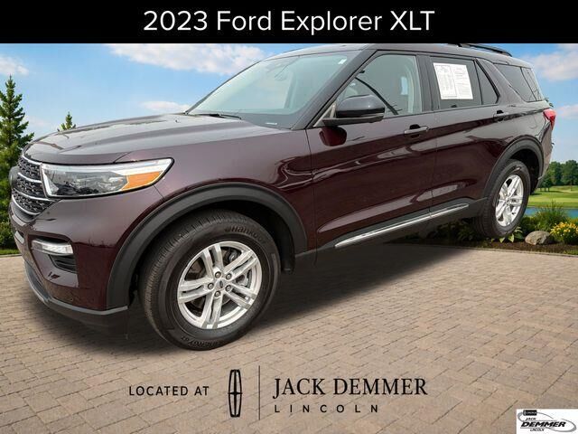 2023 Ford Explorer XLT