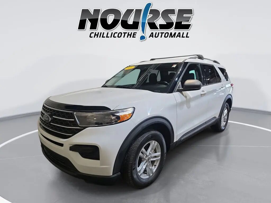 2021 Ford Explorer XLT — photo 1 of 13