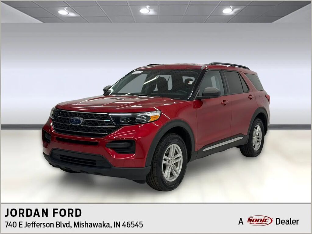 2022 Ford Explorer XLT — photo 1 of 13