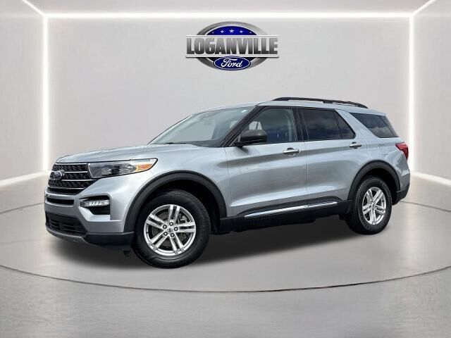 2023 Ford Explorer XLT — photo 1 of 13