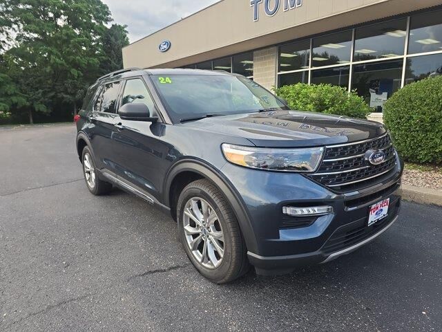 2024 Ford Explorer XLT