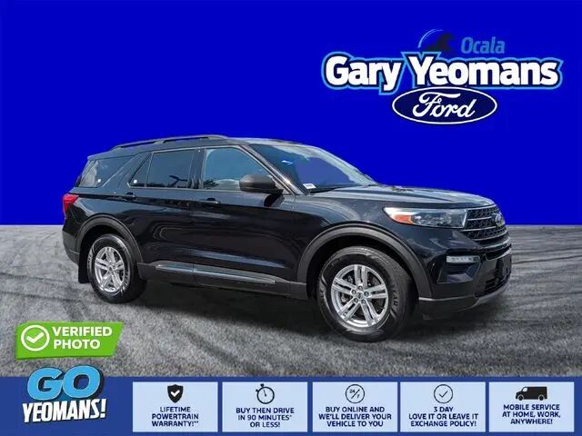 2020 Ford Explorer XLT — photo 1 of 3