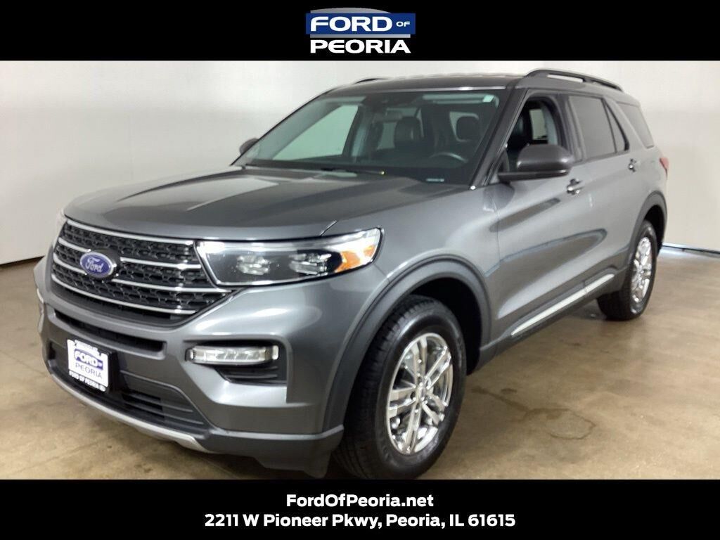 2023 Ford Explorer XLT — photo 1 of 14