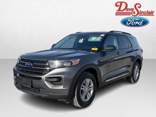 2023 Ford Explorer XLT — photo 1 of 11