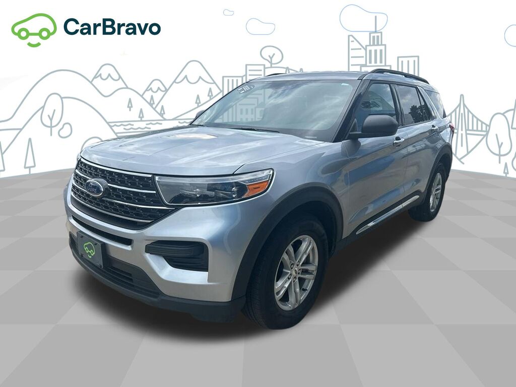 2022 Ford Explorer XLT — photo 1 of 6