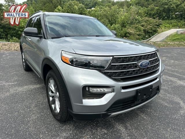 2022 Ford Explorer XLT — photo 1 of 13