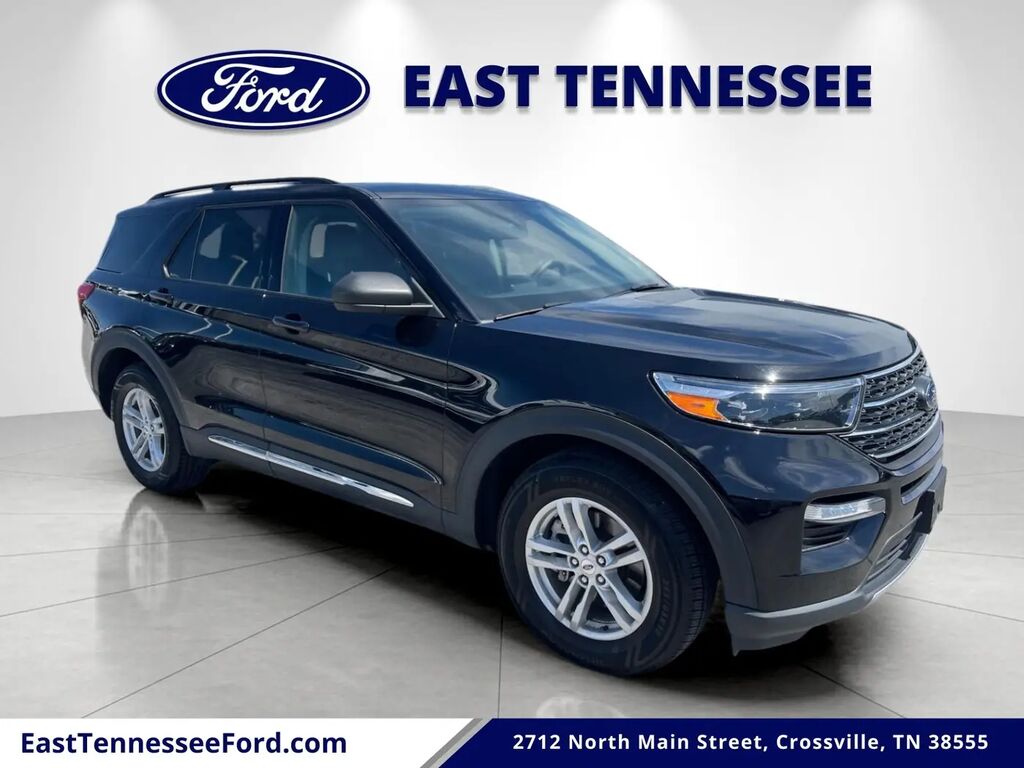 2023 Ford Explorer XLT — photo 1 of 25