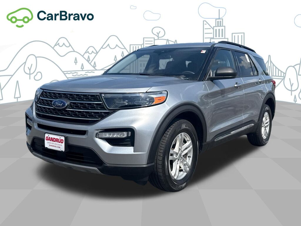 2023 Ford Explorer XLT — photo 1 of 6