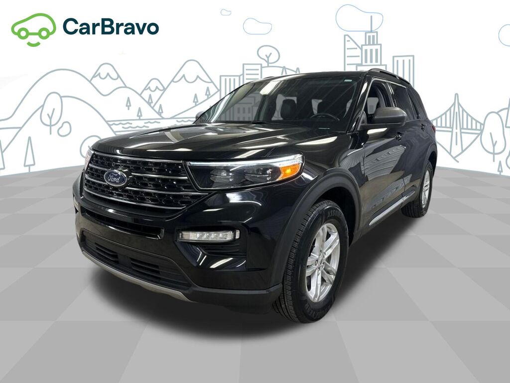 2023 Ford Explorer XLT — photo 1 of 6
