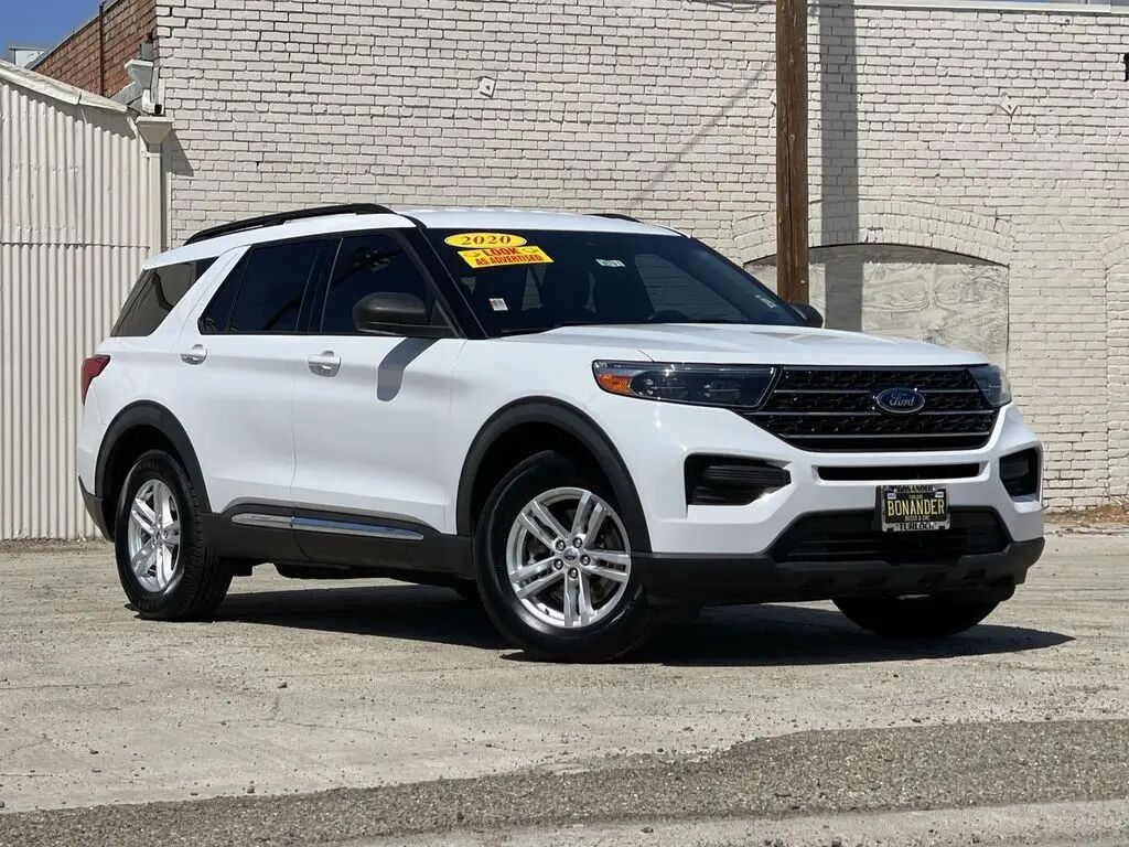 2020 Ford Explorer XLT — photo 1 of 13