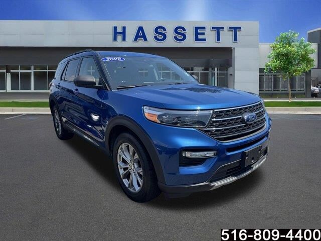 2022 Ford Explorer XLT — photo 1 of 13