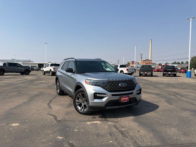 2023 Ford Explorer XLT
