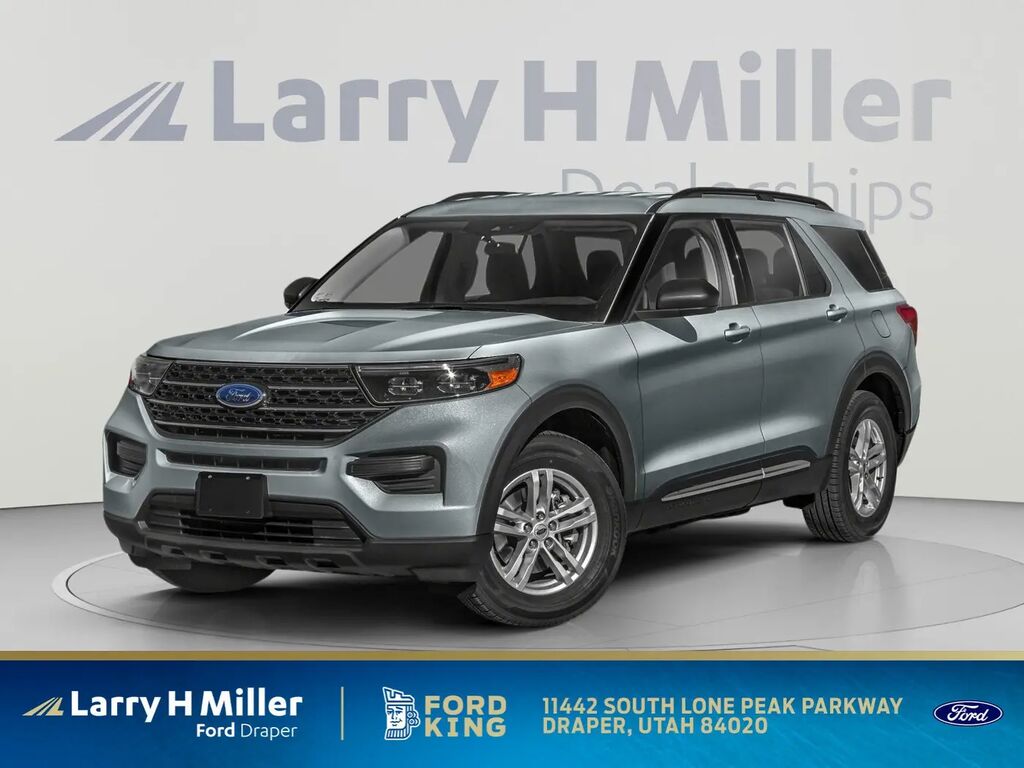 2023 Ford Explorer XLT — photo 1 of 16