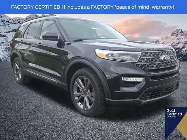 2024 Ford Explorer XLT — photo 1 of 12