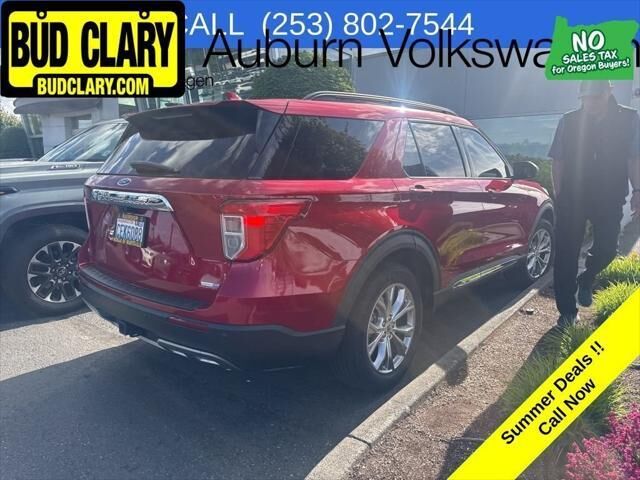 2020 Ford Explorer XLT — photo 1 of 11
