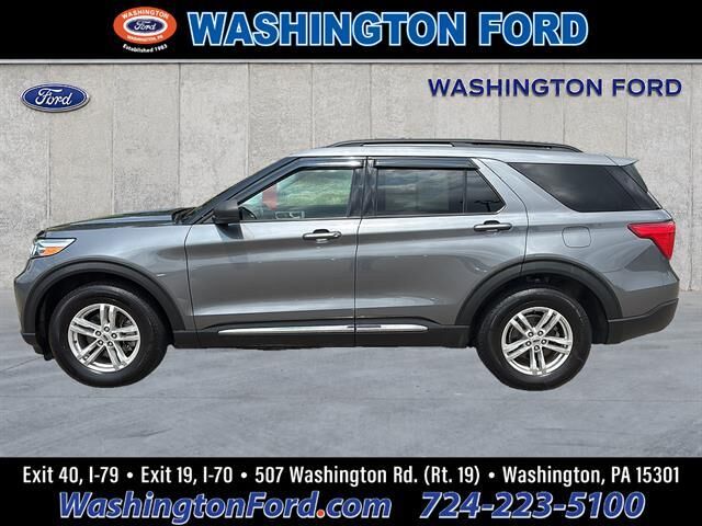 2022 Ford Explorer XLT — photo 1 of 13