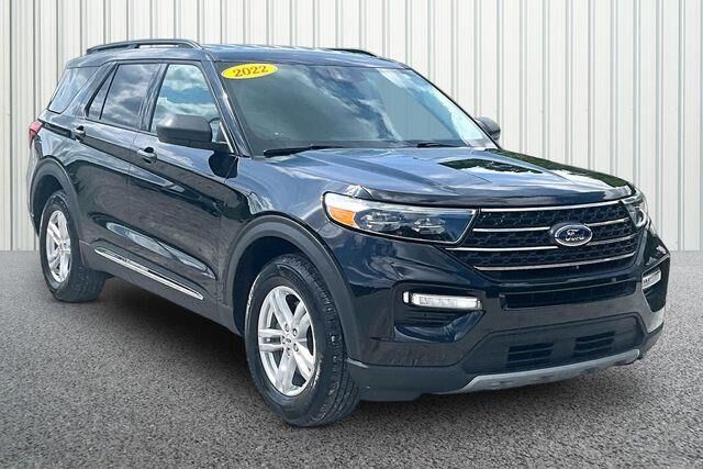 2022 Ford Explorer XLT — photo 1 of 13