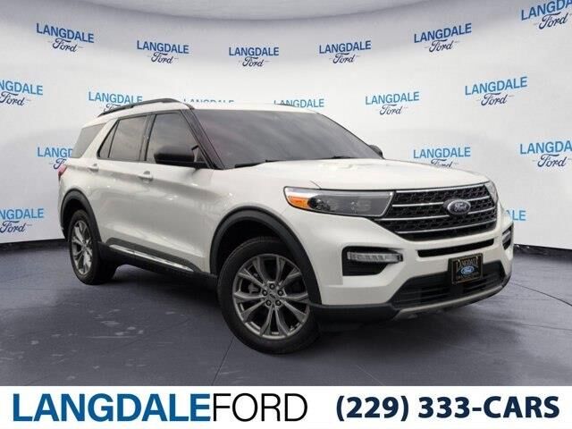 2023 Ford Explorer XLT — photo 1 of 13