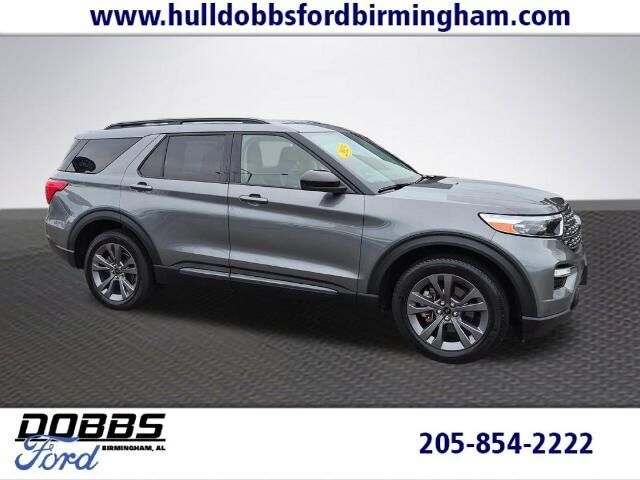 2023 Ford Explorer XLT — photo 1 of 13