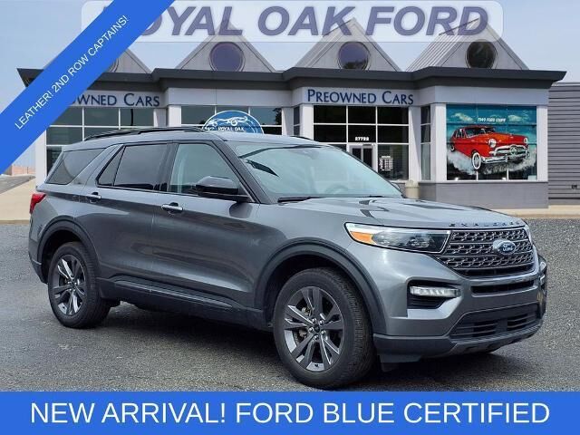 2023 Ford Explorer XLT — photo 1 of 13