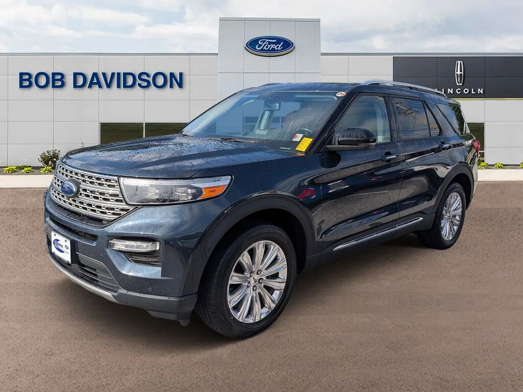 2022 Ford Explorer Limited — photo 1 of 13