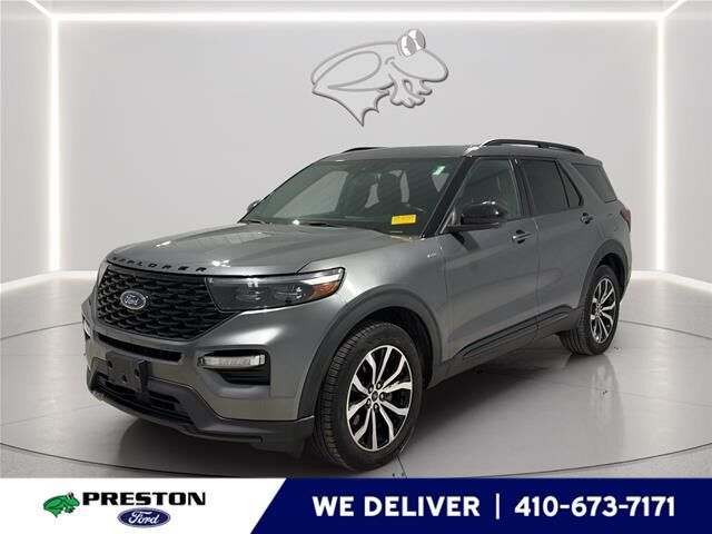 2022 Ford Explorer ST-Line — photo 1 of 3