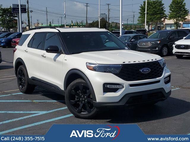 2023 Ford Explorer ST-Line